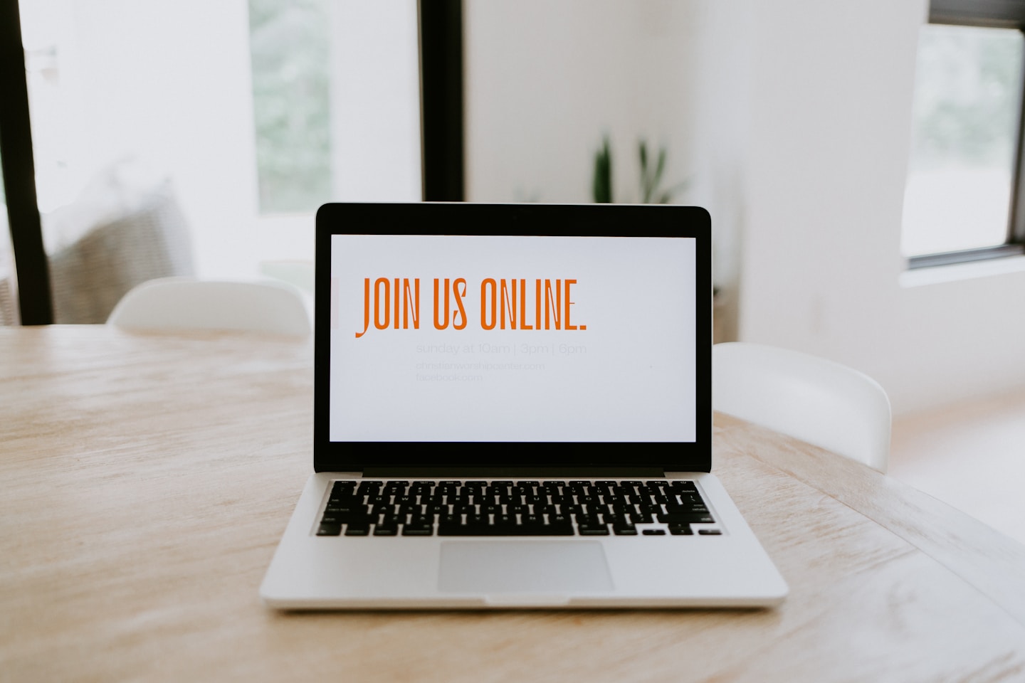 online church macbook laptop